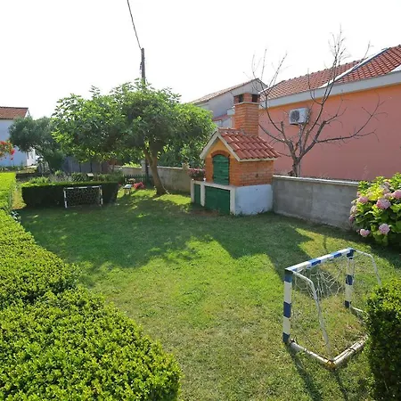 Dane Apartman *